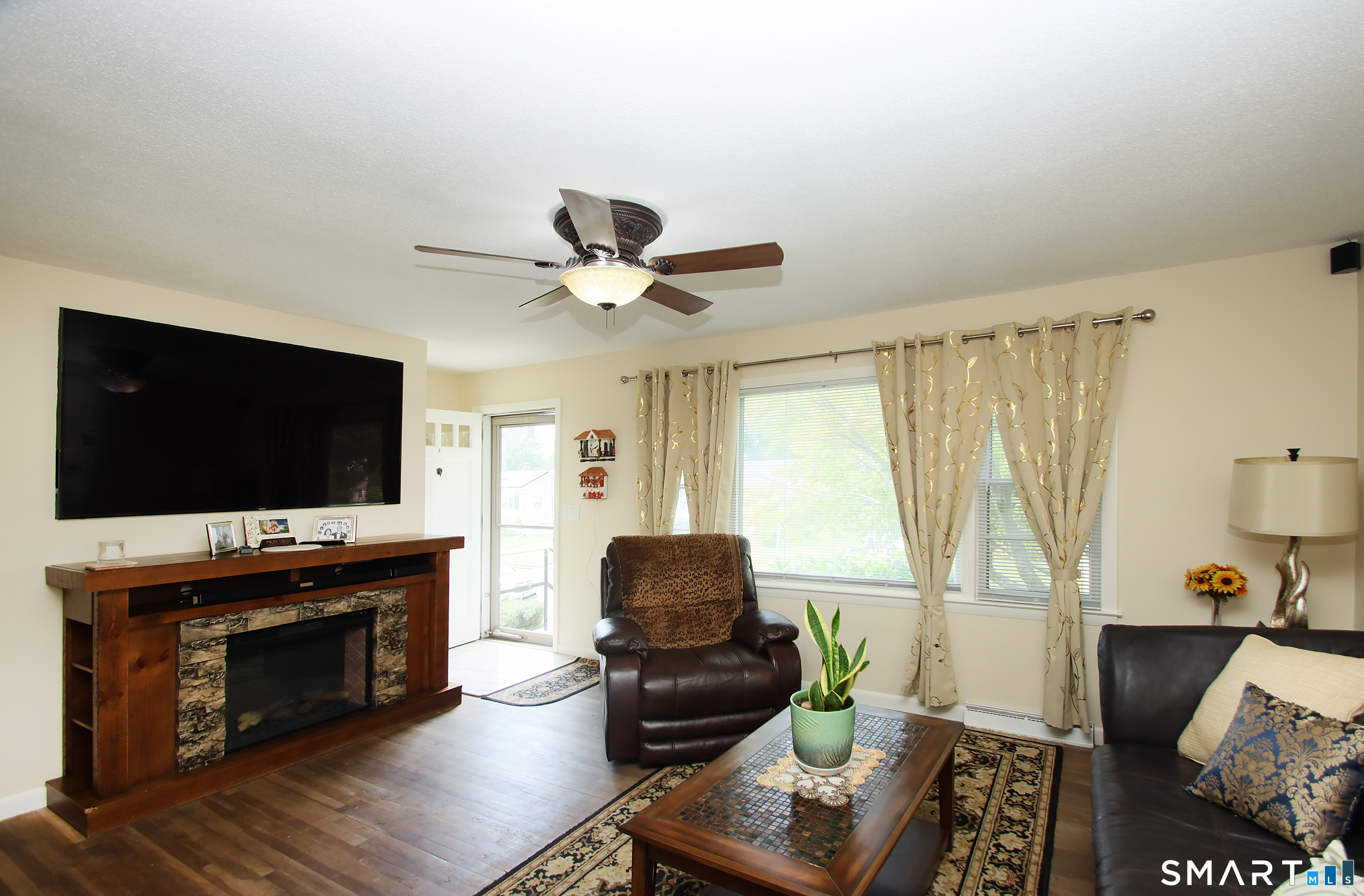 76 Jessie Drive West Haven CT 06516