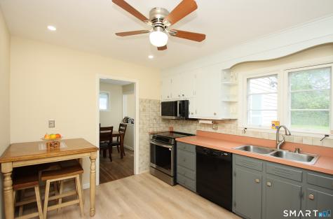 76 Jessie Drive West Haven CT 06516