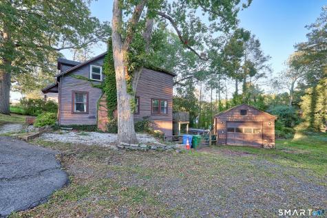 142 Crystal Lake Road Middletown CT 06457