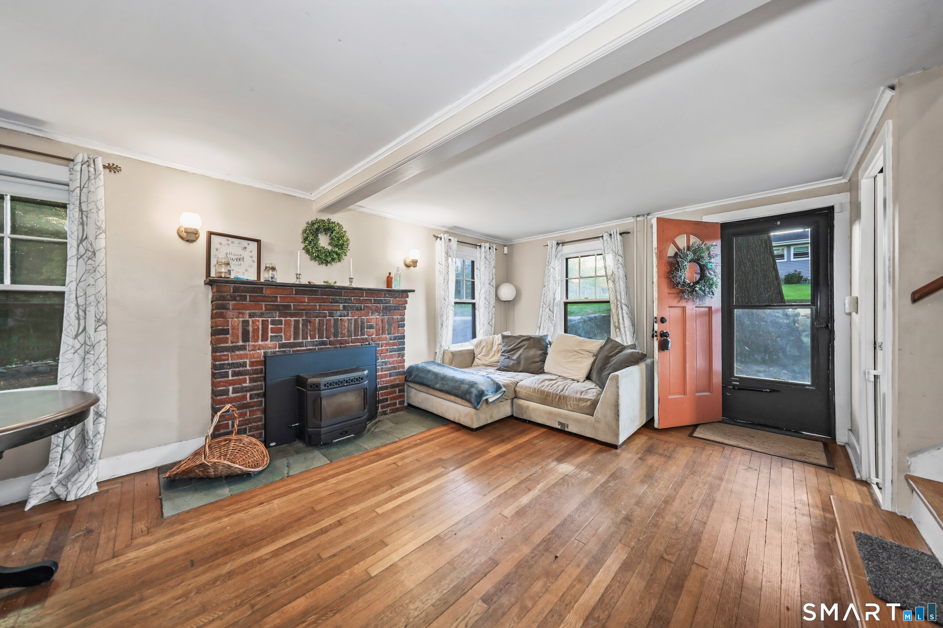 142 Crystal Lake Road Middletown CT 06457