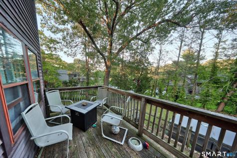 142 Crystal Lake Road Middletown CT 06457