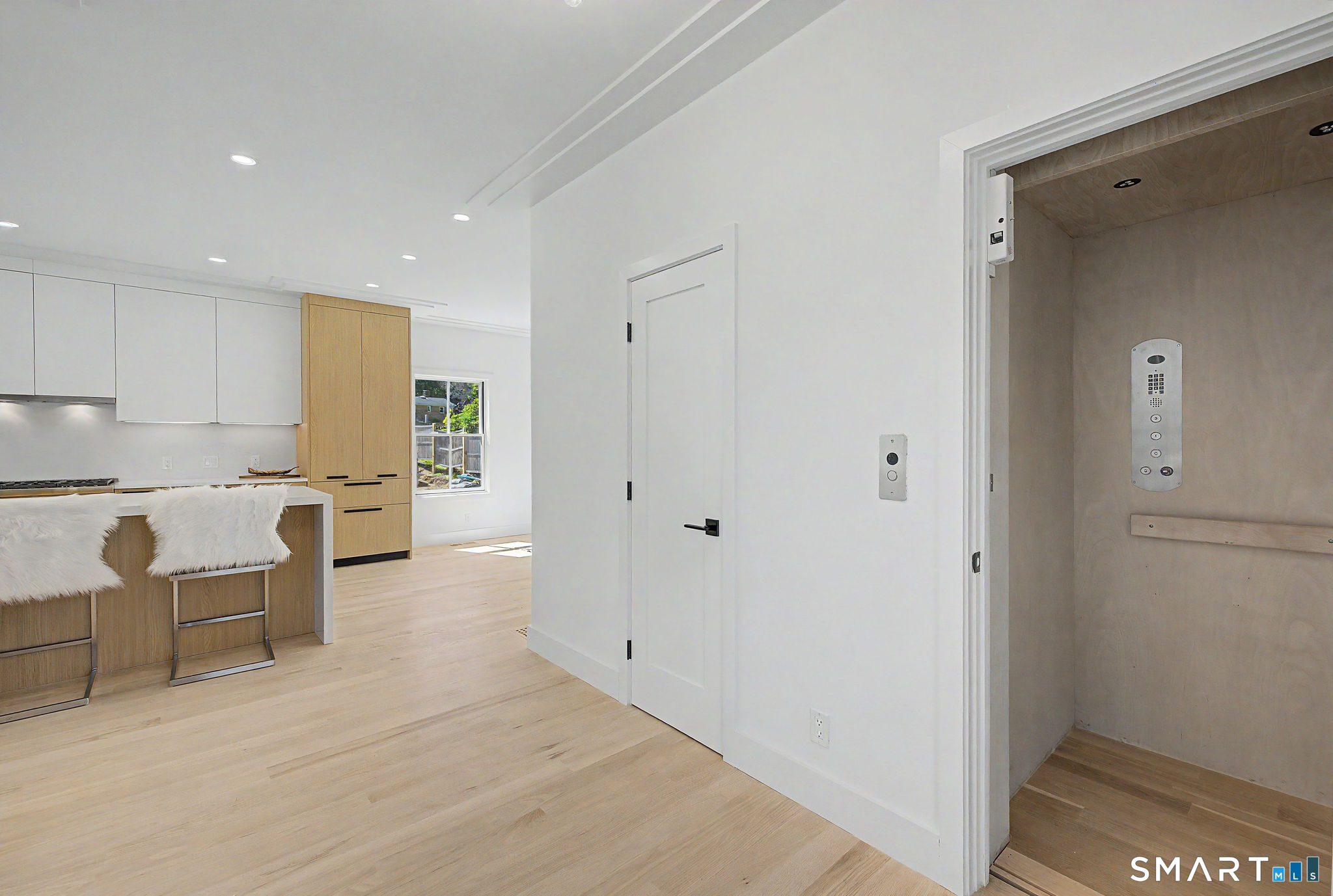 124 Forest Street New Canaan CT 06840