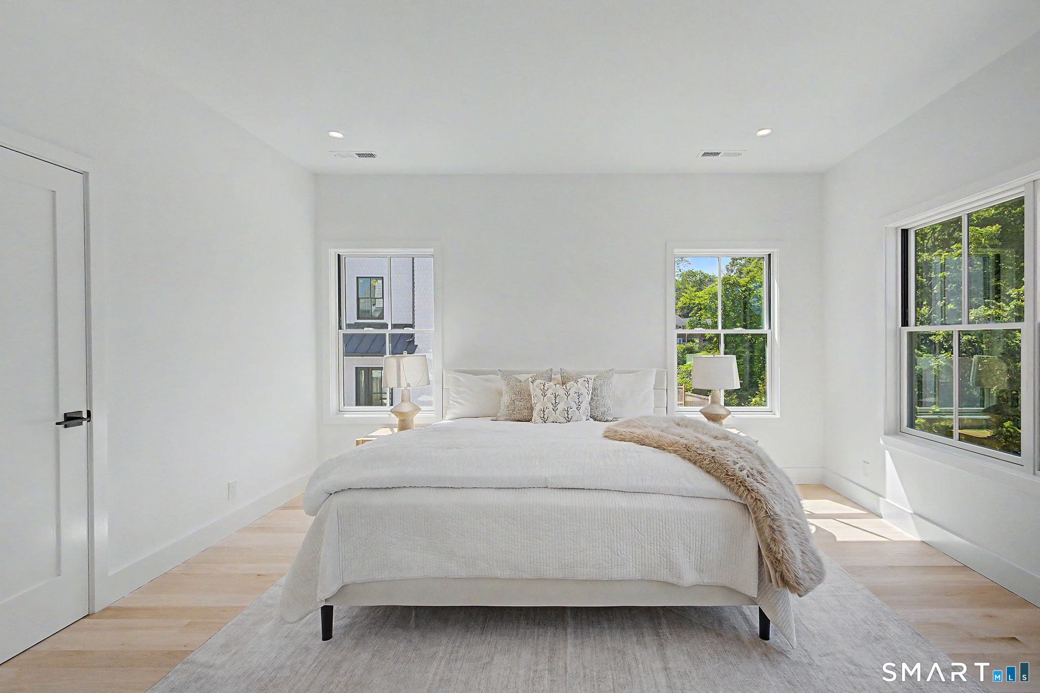 124 Forest Street New Canaan CT 06840