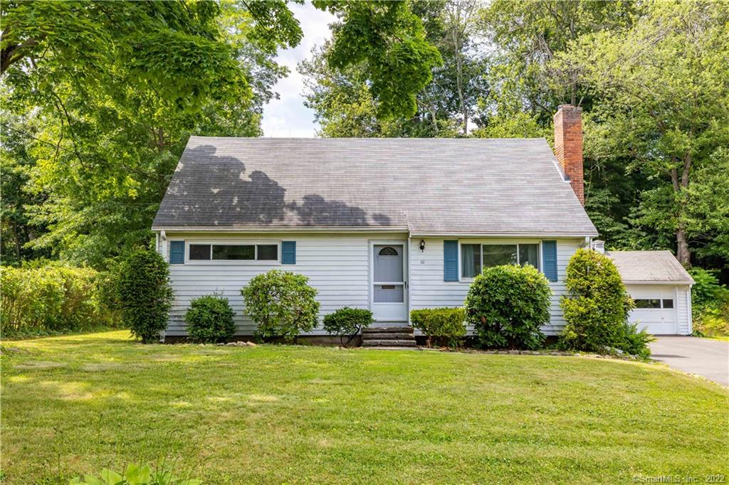 10 John Smith Drive West Hartford CT 06107
