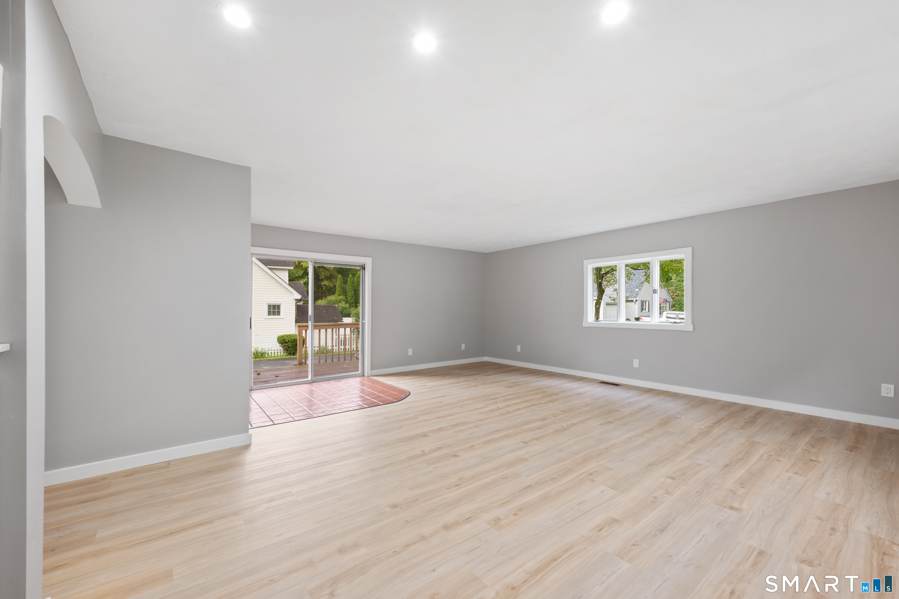 8 Hillside Road Southbury CT 06488