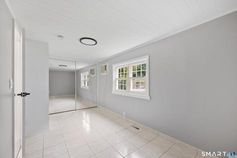8 Hillside Road Southbury CT 06488
