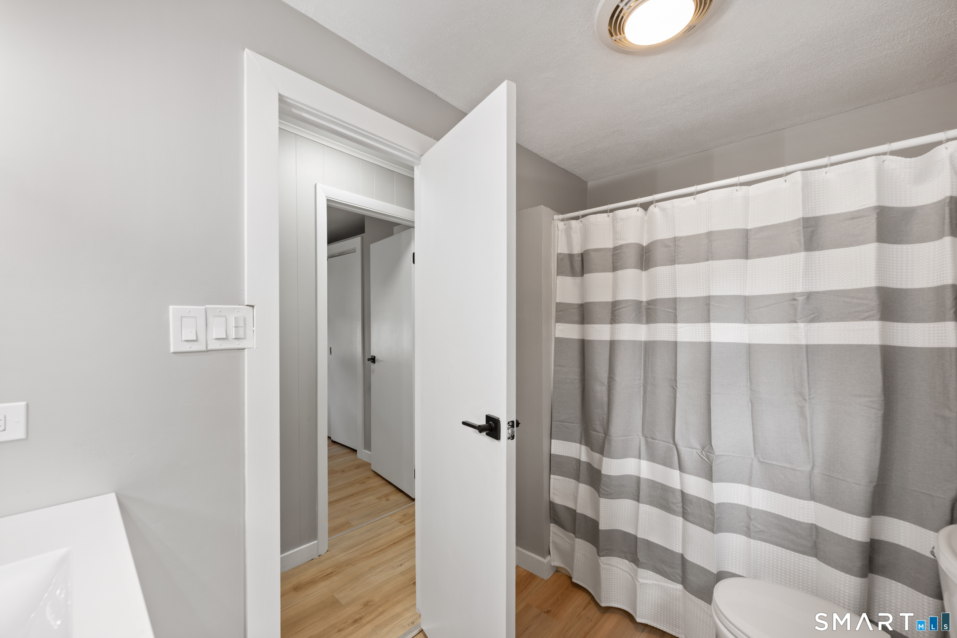 8 Hillside Road Southbury CT 06488