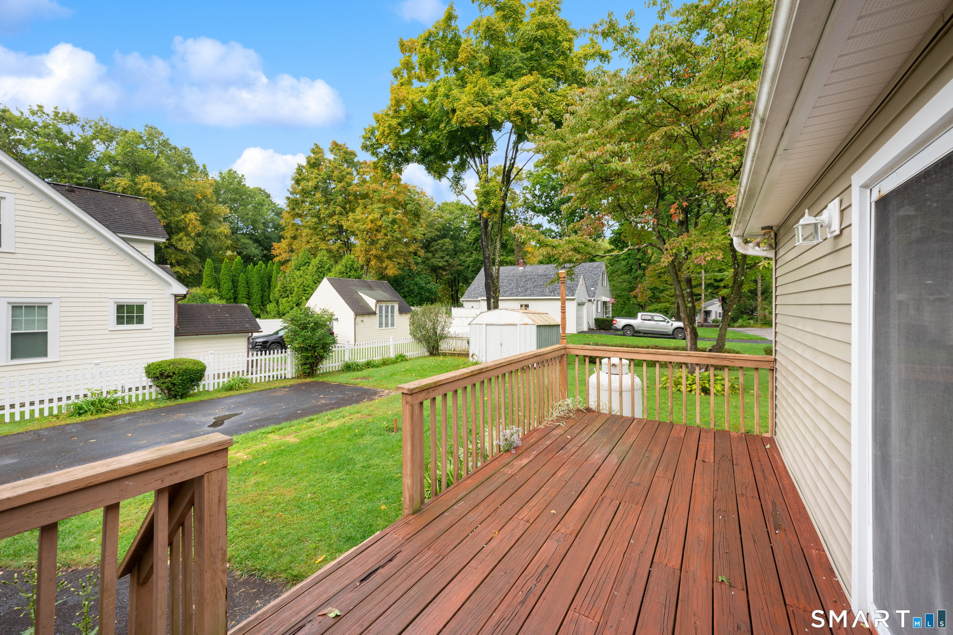 8 Hillside Road Southbury CT 06488