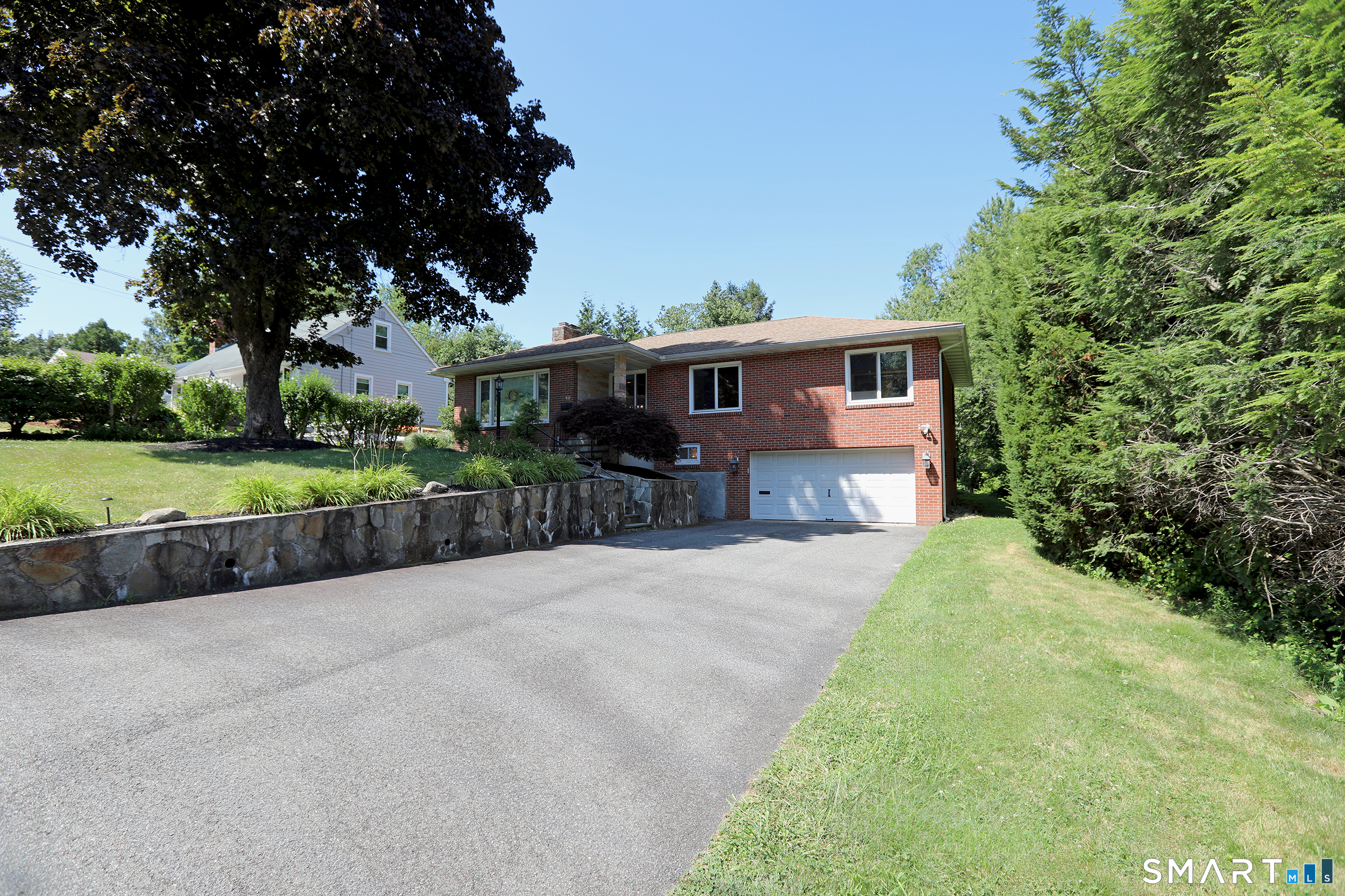 60 Ferguson Road Manchester CT 06040