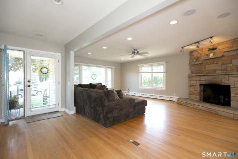 60 Ferguson Road Manchester CT 06040