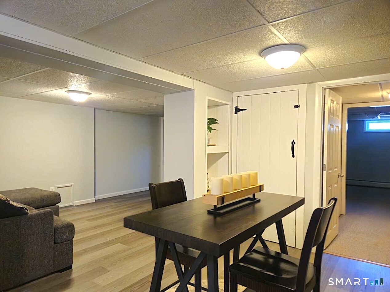 32 Ronald Road Plymouth CT 06786
