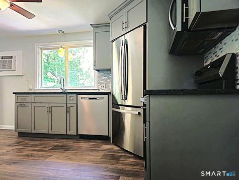 32 Ronald Road Plymouth CT 06786