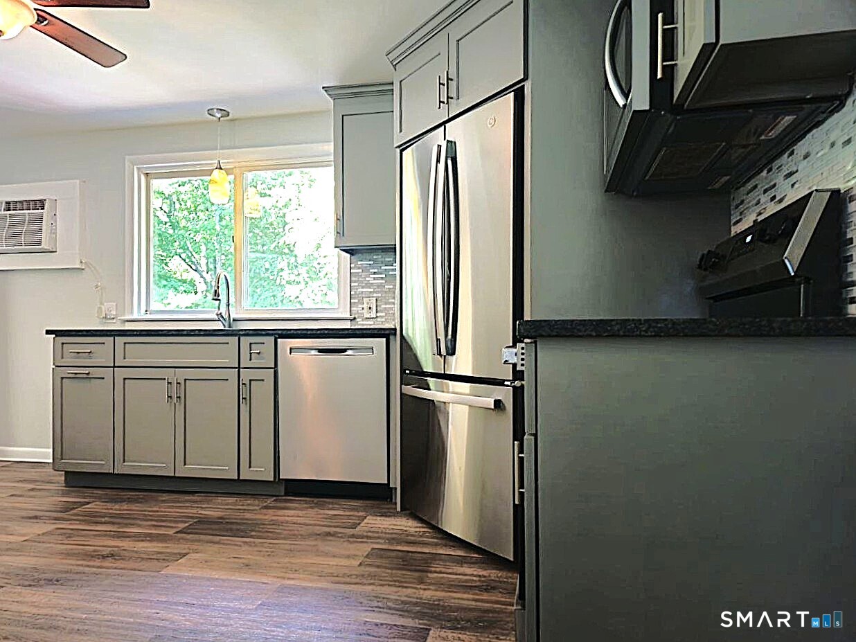 32 Ronald Road Plymouth CT 06786