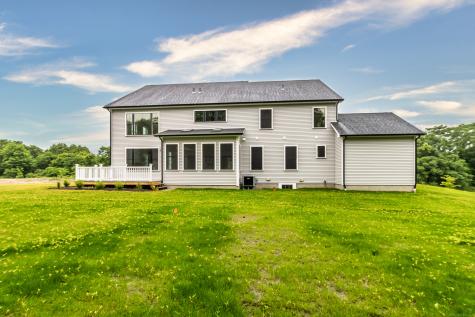 16 Twin Valley Road East Lyme CT 06333