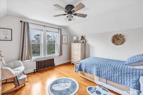21 Grove Street Shelton CT 06484