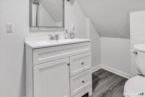 21 Grove Street Shelton CT 06484