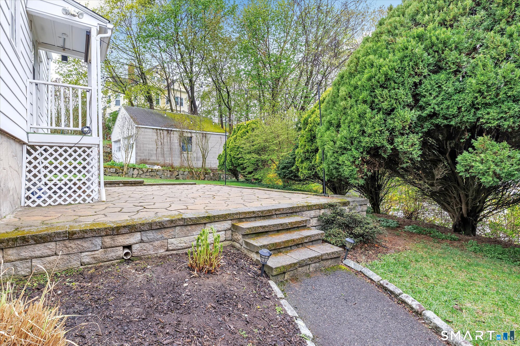 21 Grove Street Shelton CT 06484
