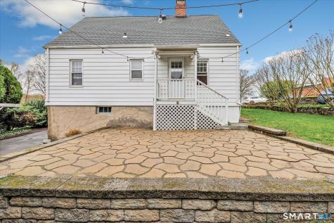 21 Grove Street Shelton CT 06484