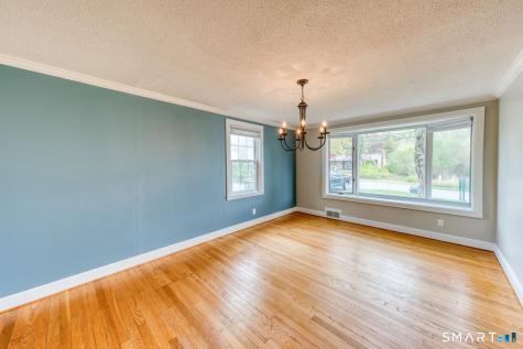 425 Hackmatack Street Manchester CT 06040