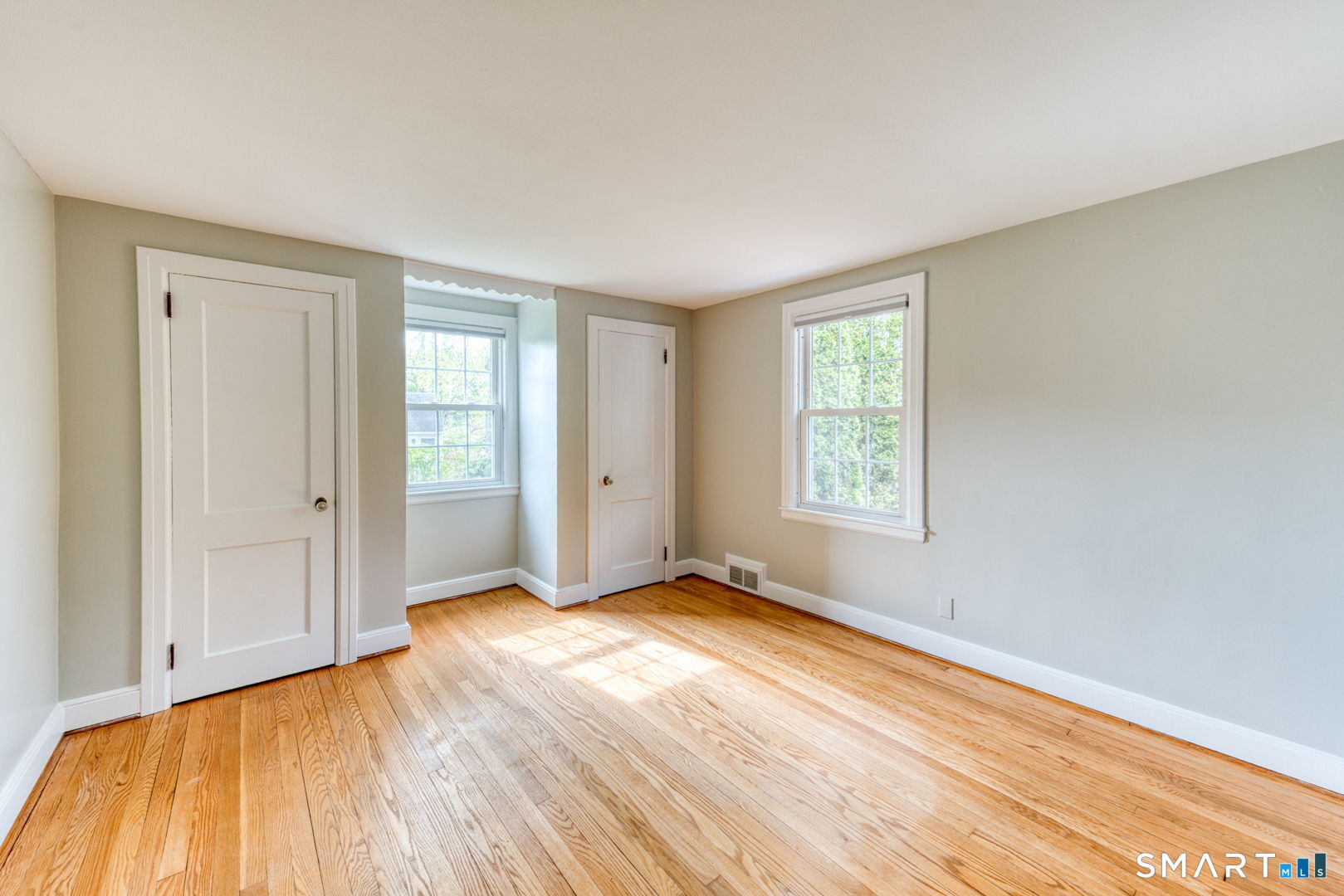 425 Hackmatack Street Manchester CT 06040