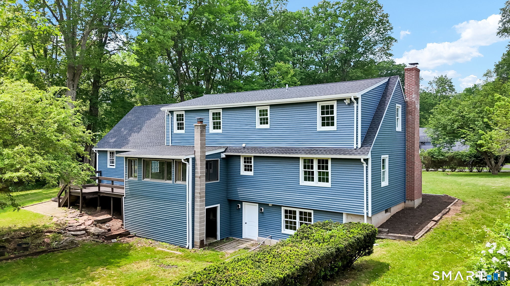 890 Copper Hill Road Suffield CT 06093