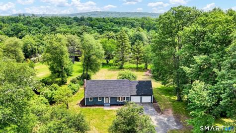 890 Copper Hill Road Suffield CT 06093