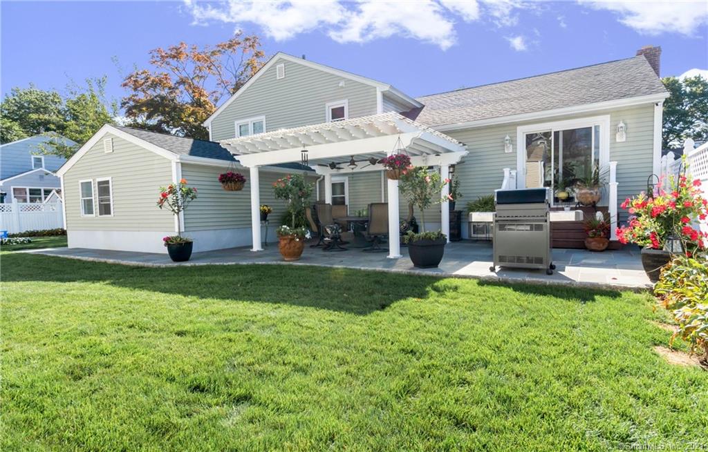 286 Savoy Street Bridgeport CT 06606