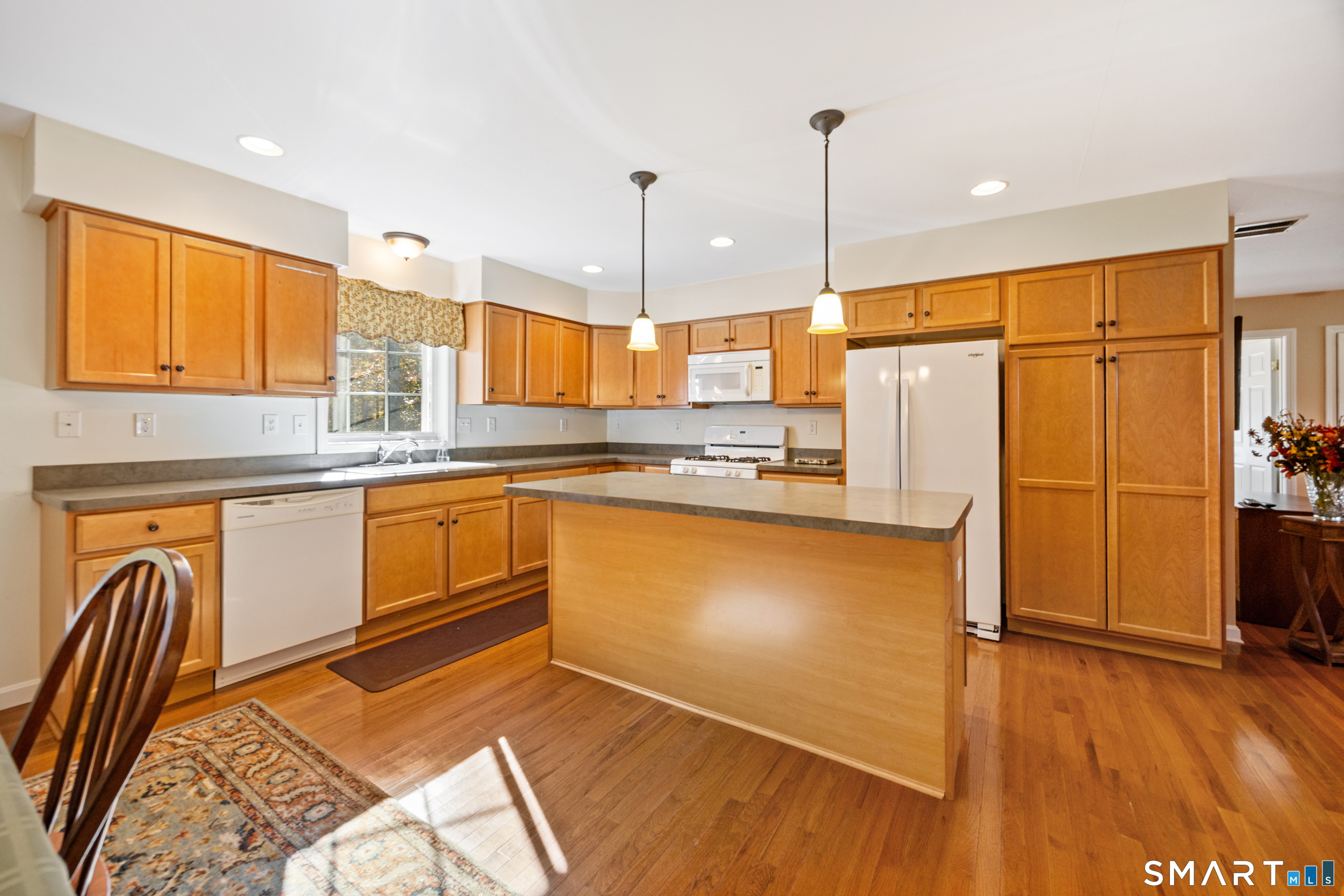8 Hannah Way Harwinton CT 06791