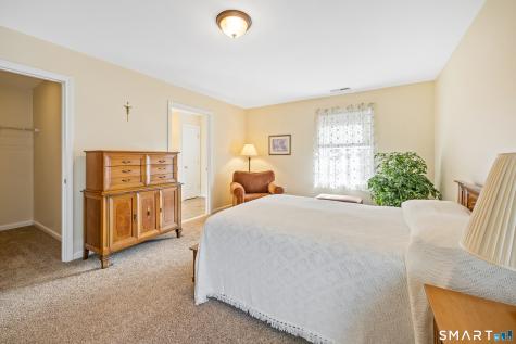 8 Hannah Way Harwinton CT 06791