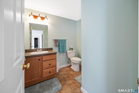 8 Hannah Way Harwinton CT 06791