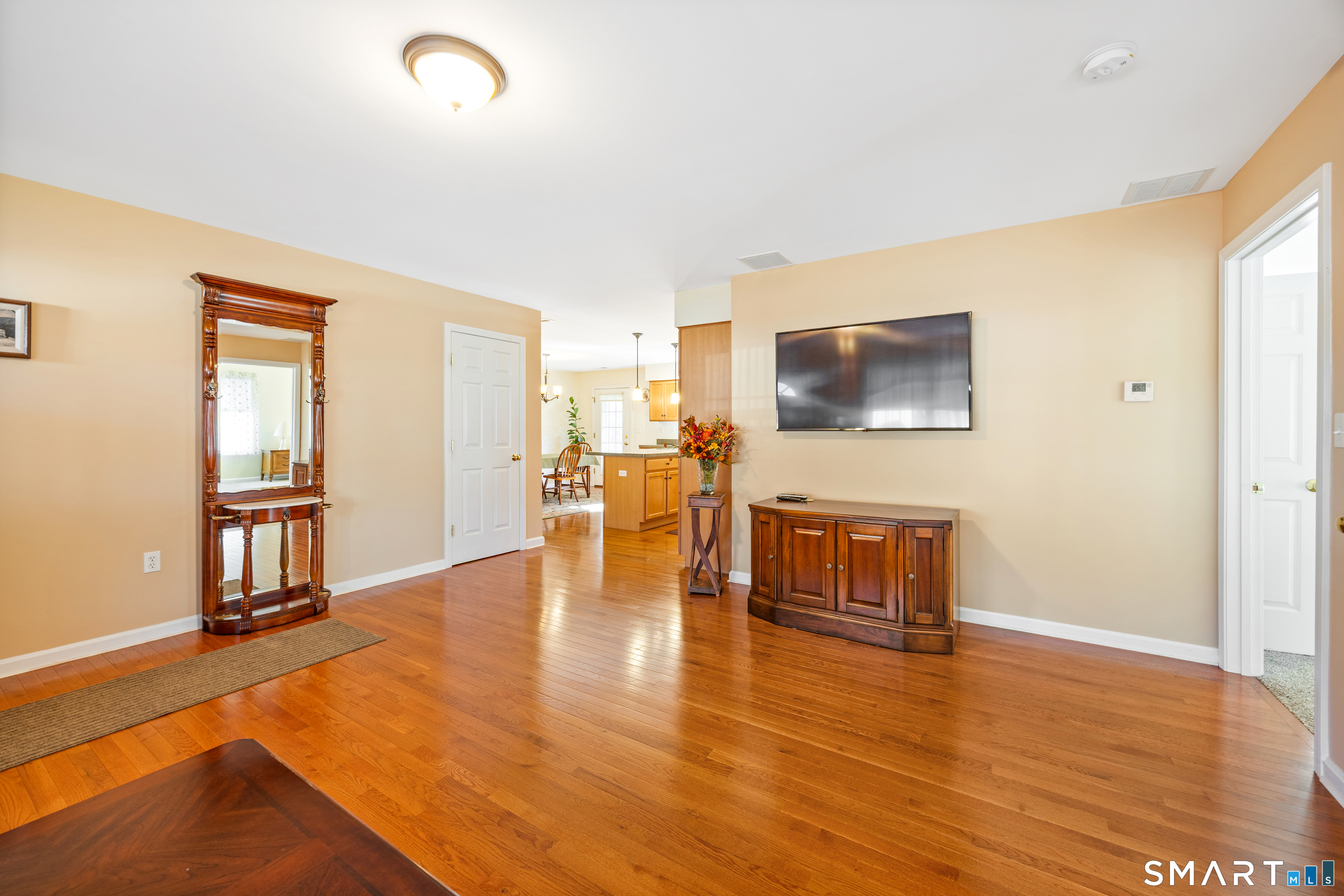 8 Hannah Way Harwinton CT 06791