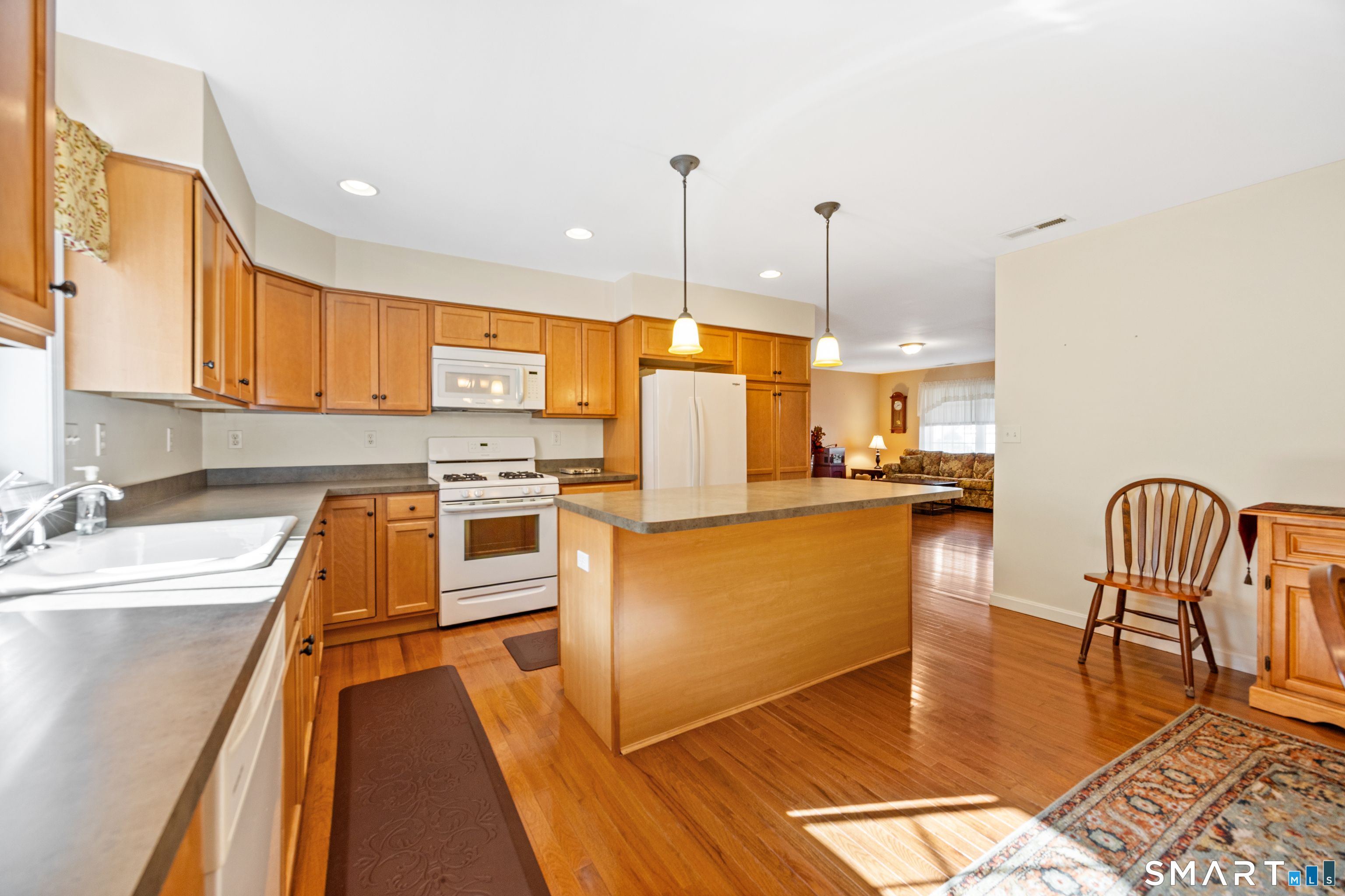 8 Hannah Way Harwinton CT 06791