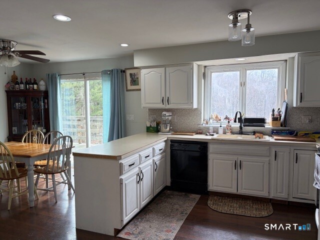 6 Cornfield Lane Woodbridge CT 06525