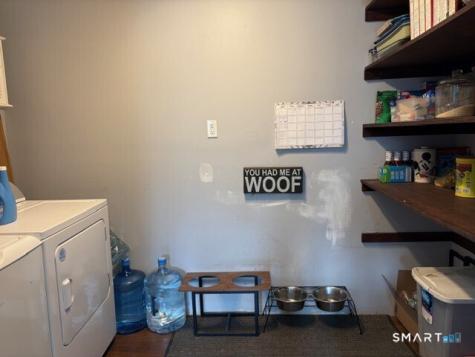 6 Cornfield Lane Woodbridge CT 06525