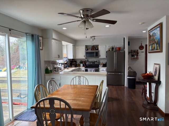 6 Cornfield Lane Woodbridge CT 06525