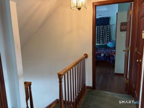 6 Cornfield Lane Woodbridge CT 06525