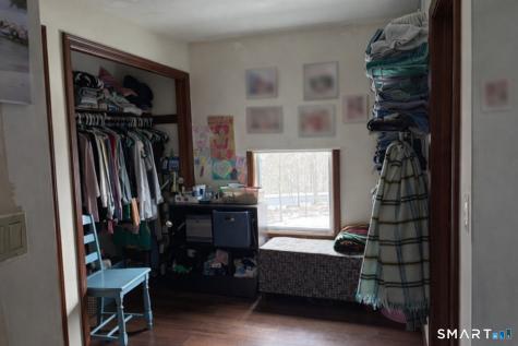 6 Cornfield Lane Woodbridge CT 06525