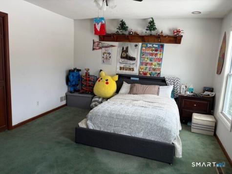 6 Cornfield Lane Woodbridge CT 06525