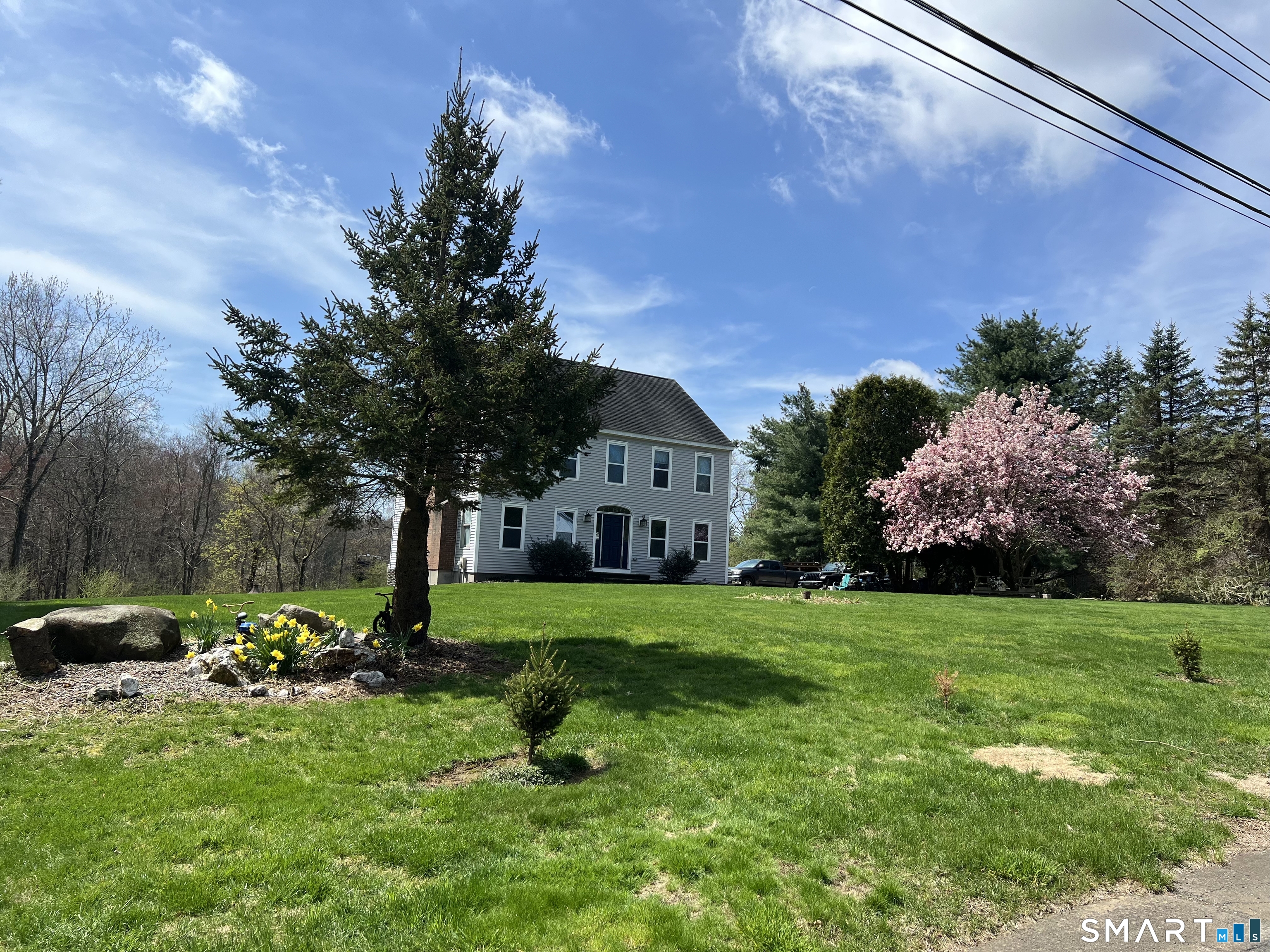 6 Cornfield Lane Woodbridge CT 06525