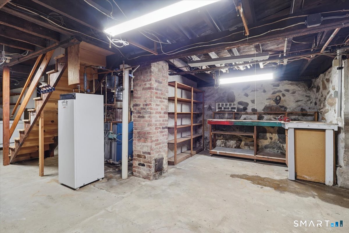 39 Buckingham Street Stonington CT 06379