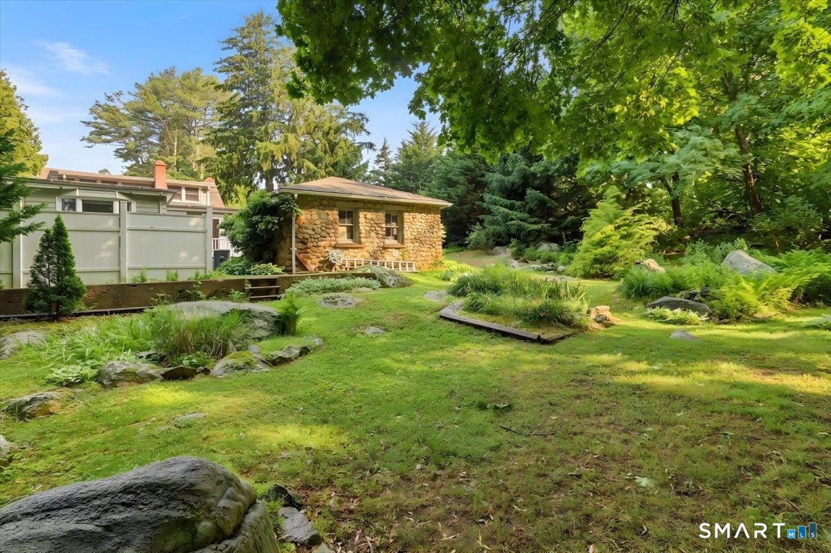 39 Buckingham Street Stonington CT 06379
