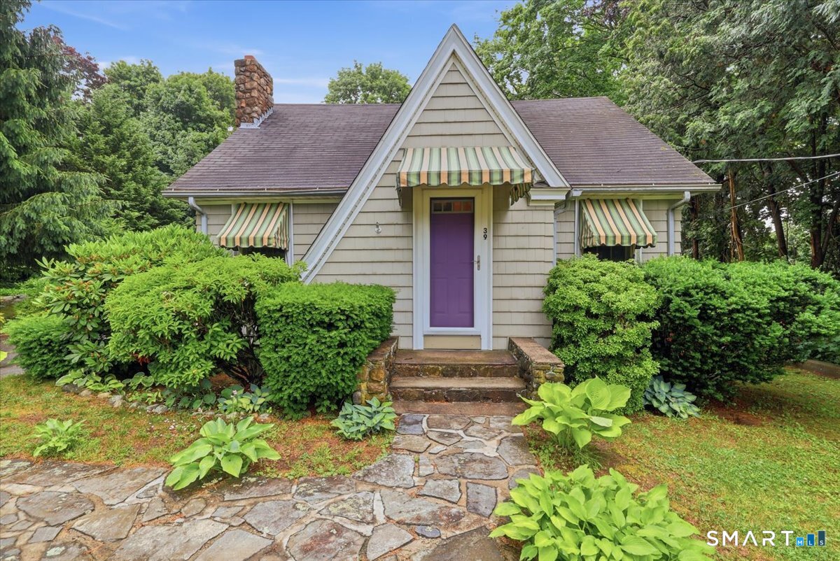 39 Buckingham Street Stonington CT 06379