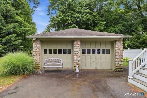 39 Buckingham Street Stonington CT 06379