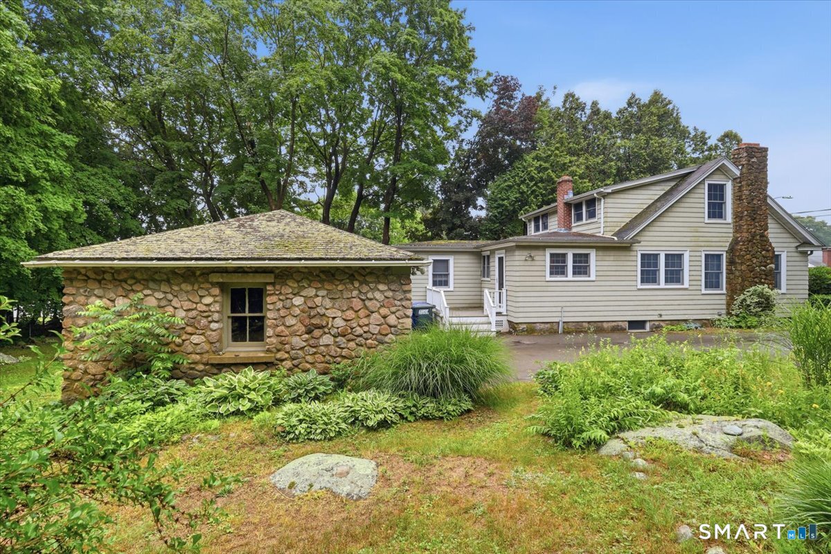 39 Buckingham Street Stonington CT 06379