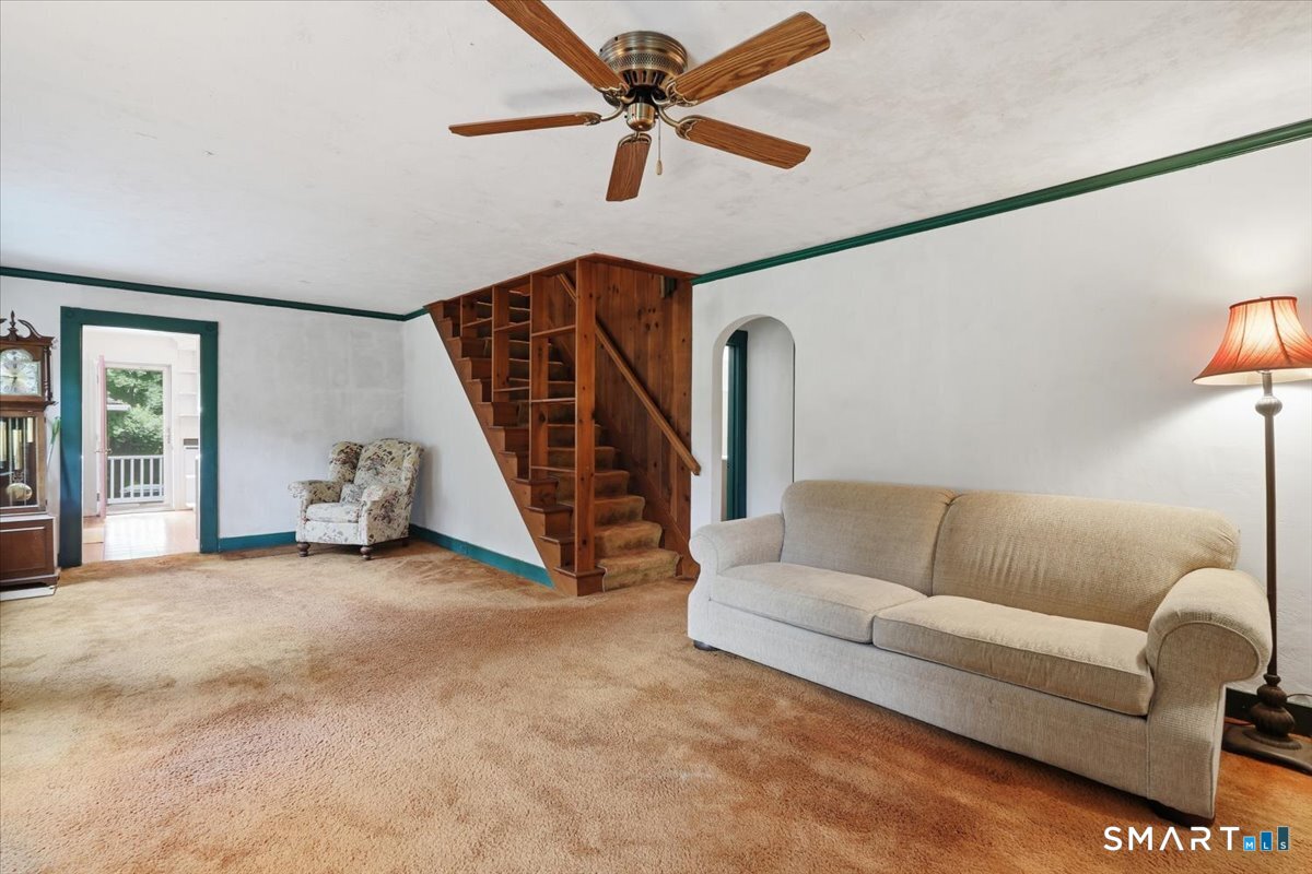 39 Buckingham Street Stonington CT 06379
