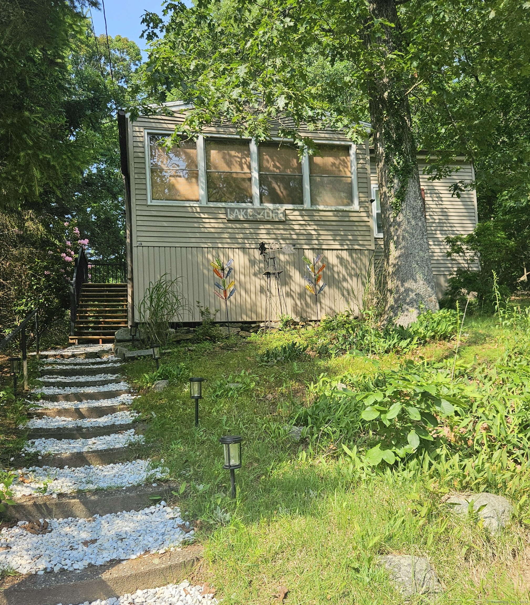 15 Ledge Road Lebanon CT 06249