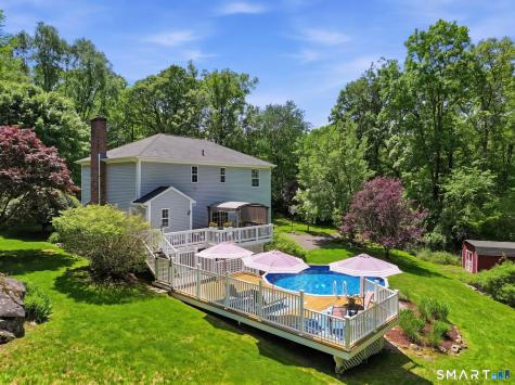 86 Appletree Lane Portland CT 06480