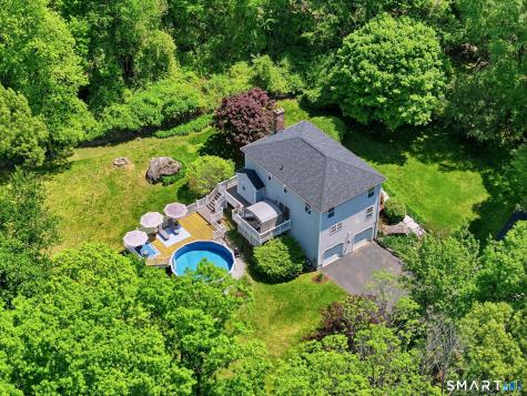 86 Appletree Lane Portland CT 06480