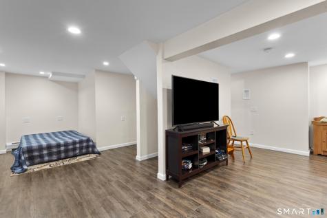 30 Reynolds Farm Road New Milford CT 06776