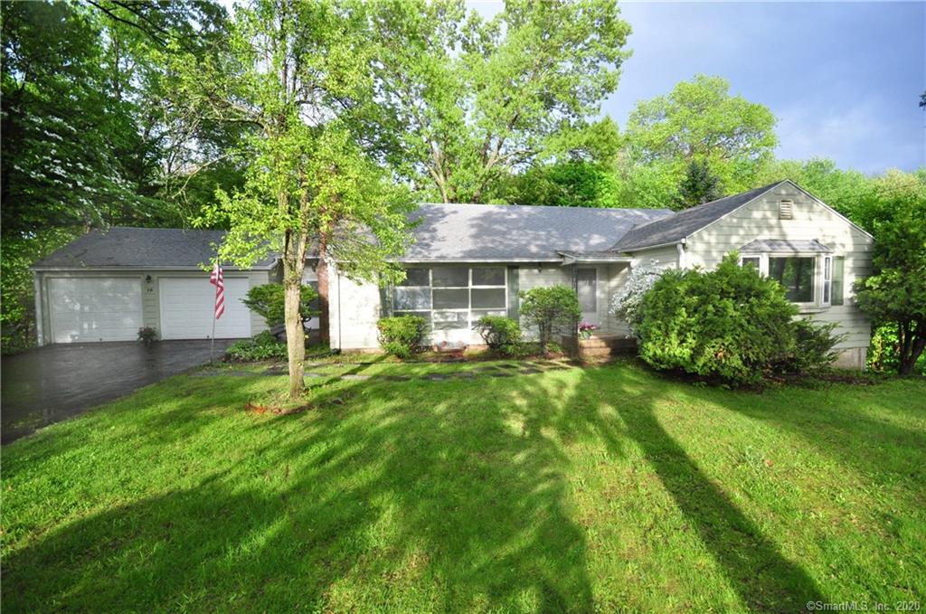 19 Holmes Circle Farmington CT 06032